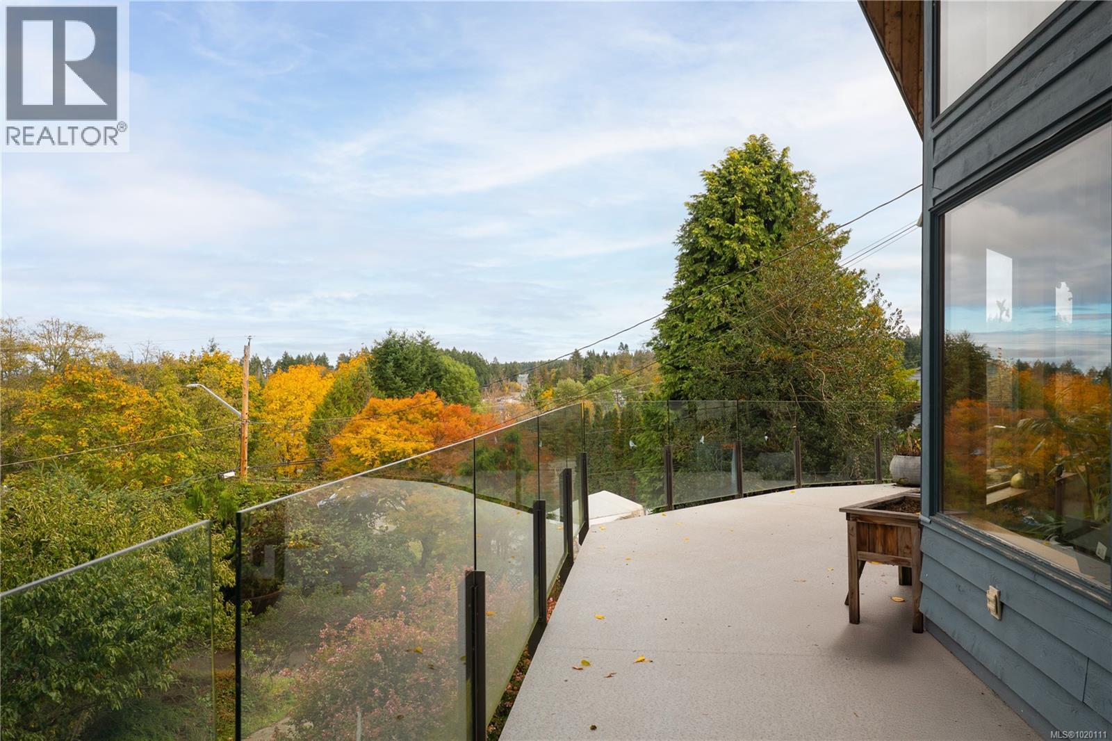 6869 Philip Rd, Lantzville, British Columbia  V0R 2H0 - Photo 36 - 1020111