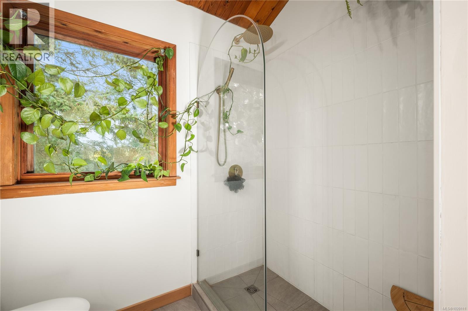 6869 Philip Rd, Lantzville, British Columbia  V0R 2H0 - Photo 48 - 1020111