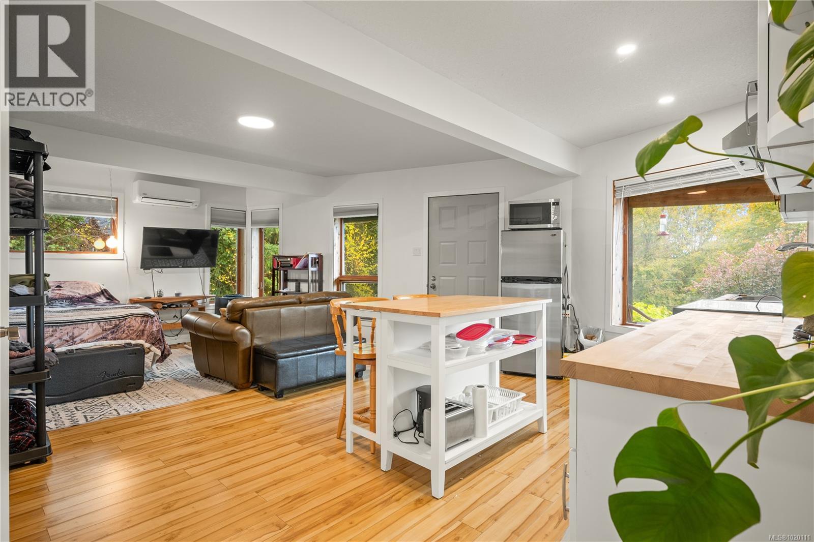 6869 Philip Rd, Lantzville, British Columbia  V0R 2H0 - Photo 49 - 1020111