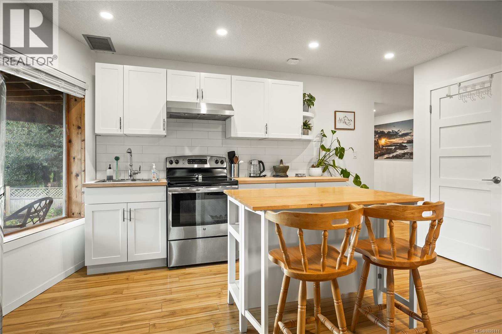 6869 Philip Rd, Lantzville, British Columbia  V0R 2H0 - Photo 51 - 1020111