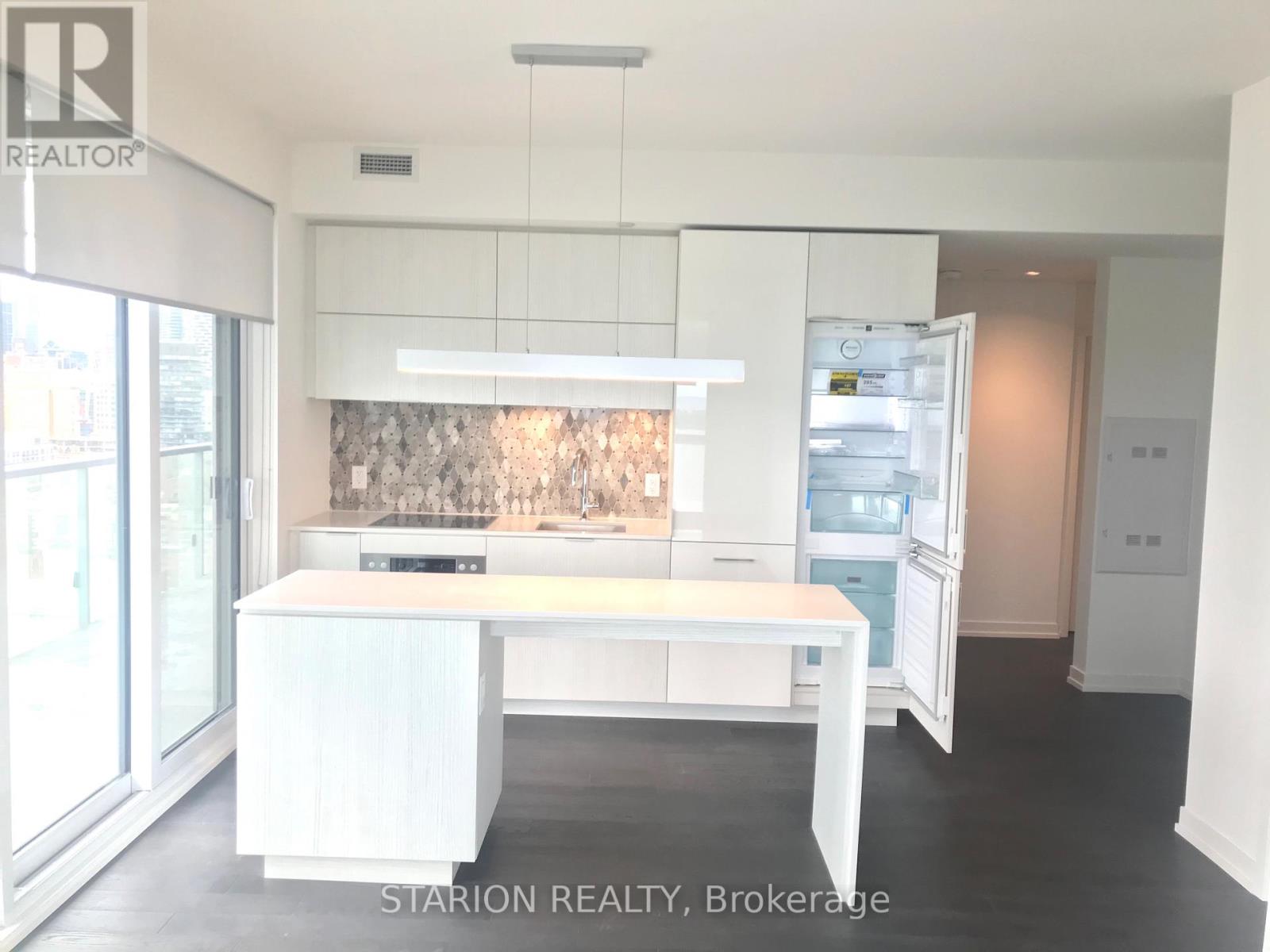 1905 - 15 LOWER JARVIS STREET, Toronto, Ontario