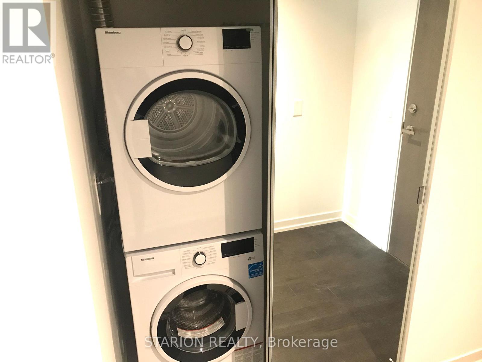 1905 - 15 Lower Jarvis Street, Toronto, Ontario  M5E 0C4 - Photo 18 - C12529366