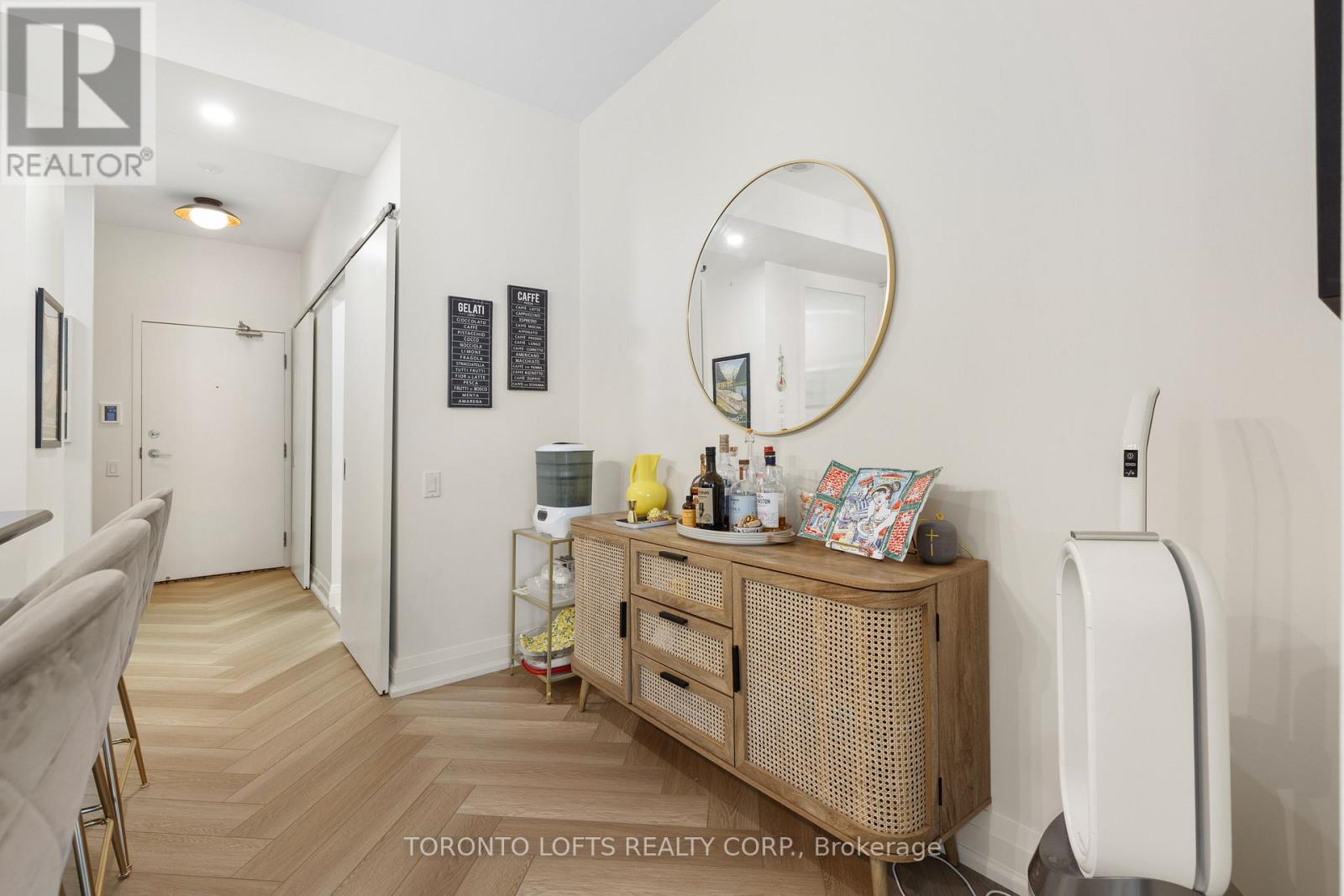 305 - 20 Scrivener Square, Toronto, Ontario  M4W 3X9 - Photo 12 - C12529450