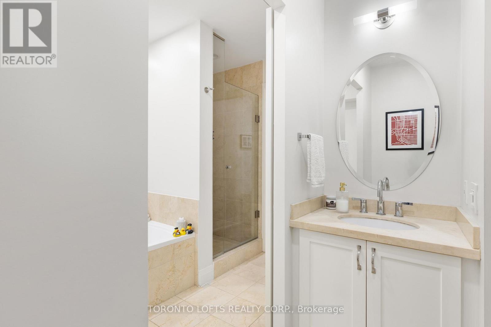 305 - 20 Scrivener Square, Toronto, Ontario  M4W 3X9 - Photo 19 - C12529450