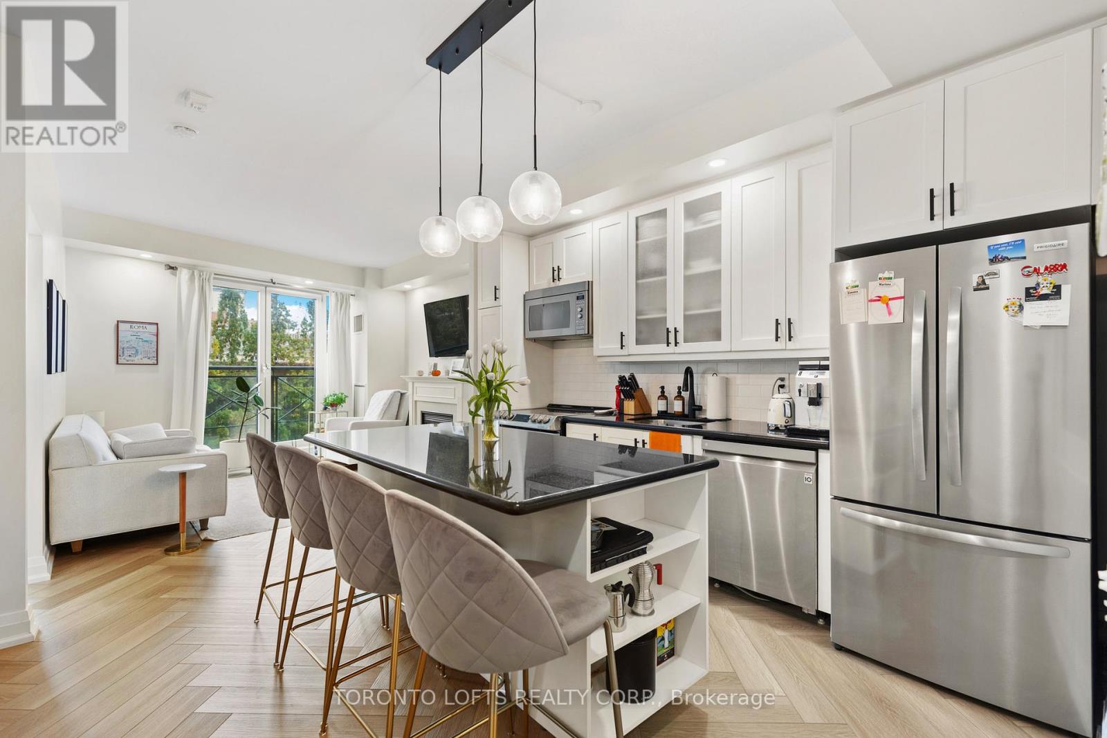 305 - 20 Scrivener Square, Toronto, Ontario  M4W 3X9 - Photo 8 - C12529450