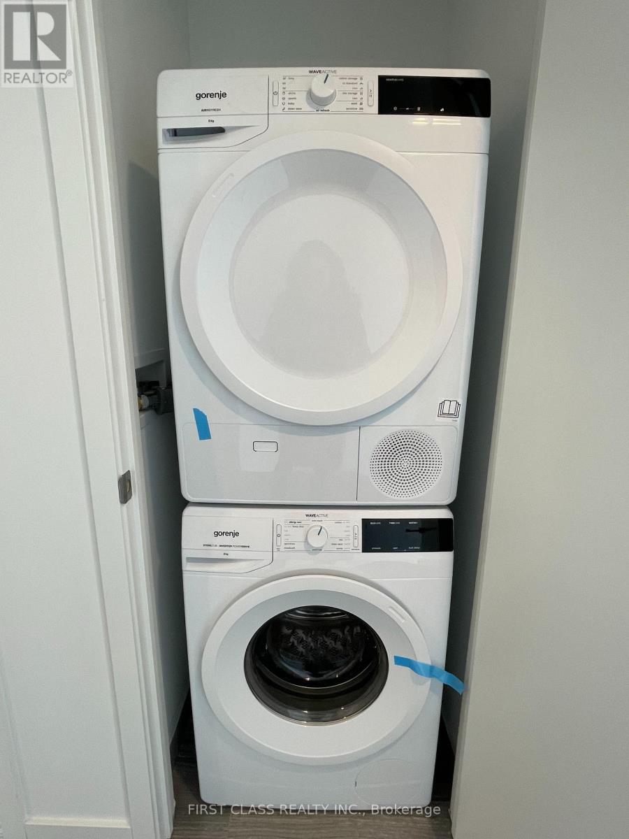 2911 - 88 Queen Street E, Toronto, Ontario  M5C 0B6 - Photo 19 - C12529458