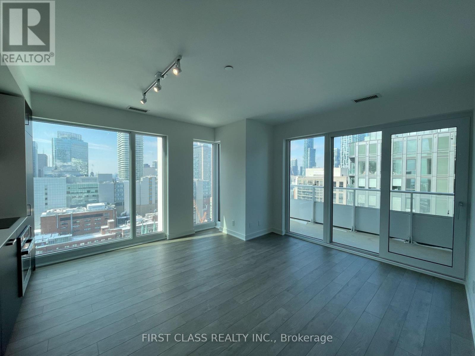 2911 - 88 Queen Street E, Toronto, Ontario  M5C 0B6 - Photo 3 - C12529458