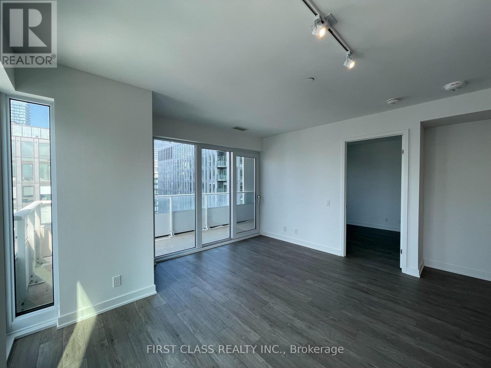 2911 - 88 Queen Street E, Toronto, Ontario  M5C 0B6 - Photo 6 - C12529458