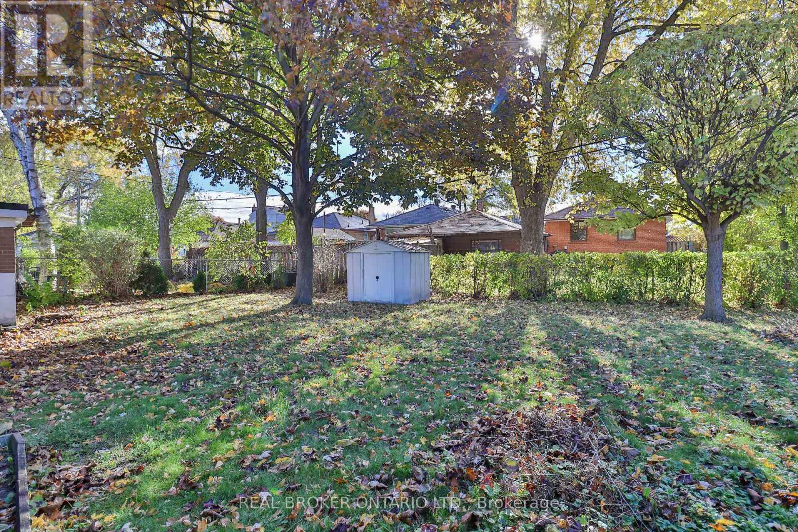 32 Christina Crescent, Toronto, Ontario  M1R 4H6 - Photo 26 - E12529390