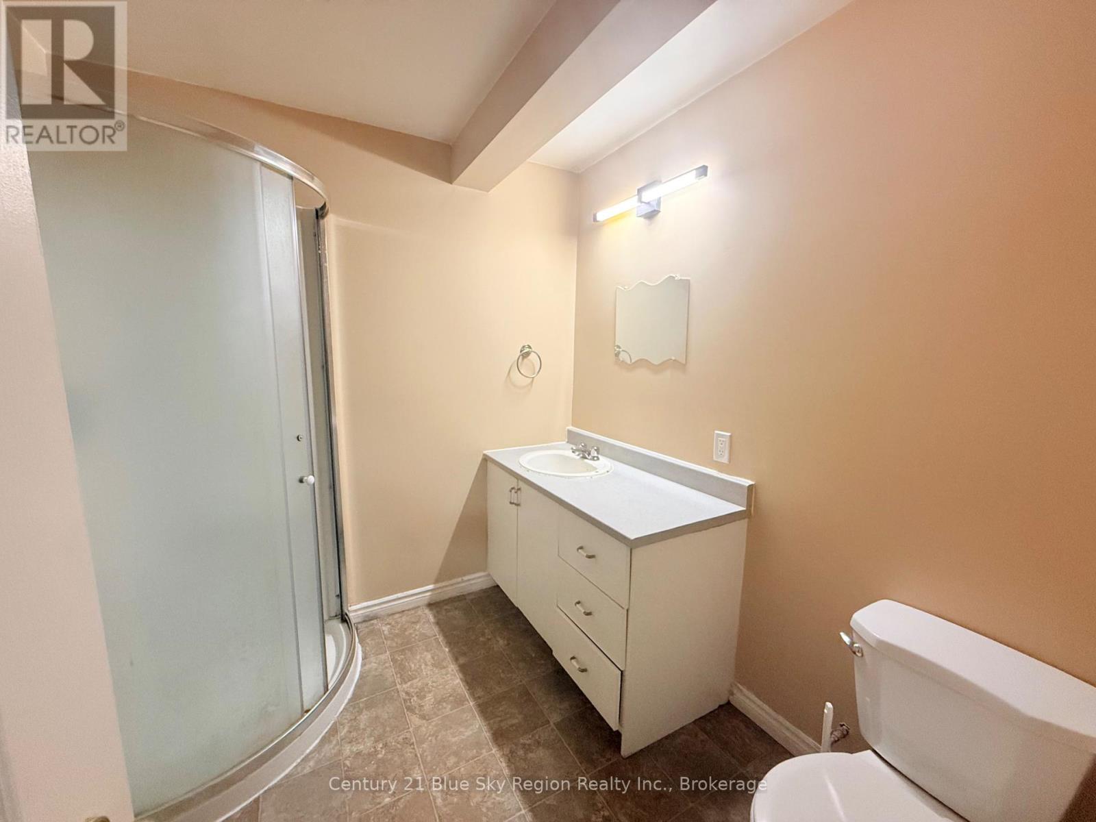 429 Dudley Avenue, North Bay, Ontario P1B 7A6 - Photo 24 - X12529592