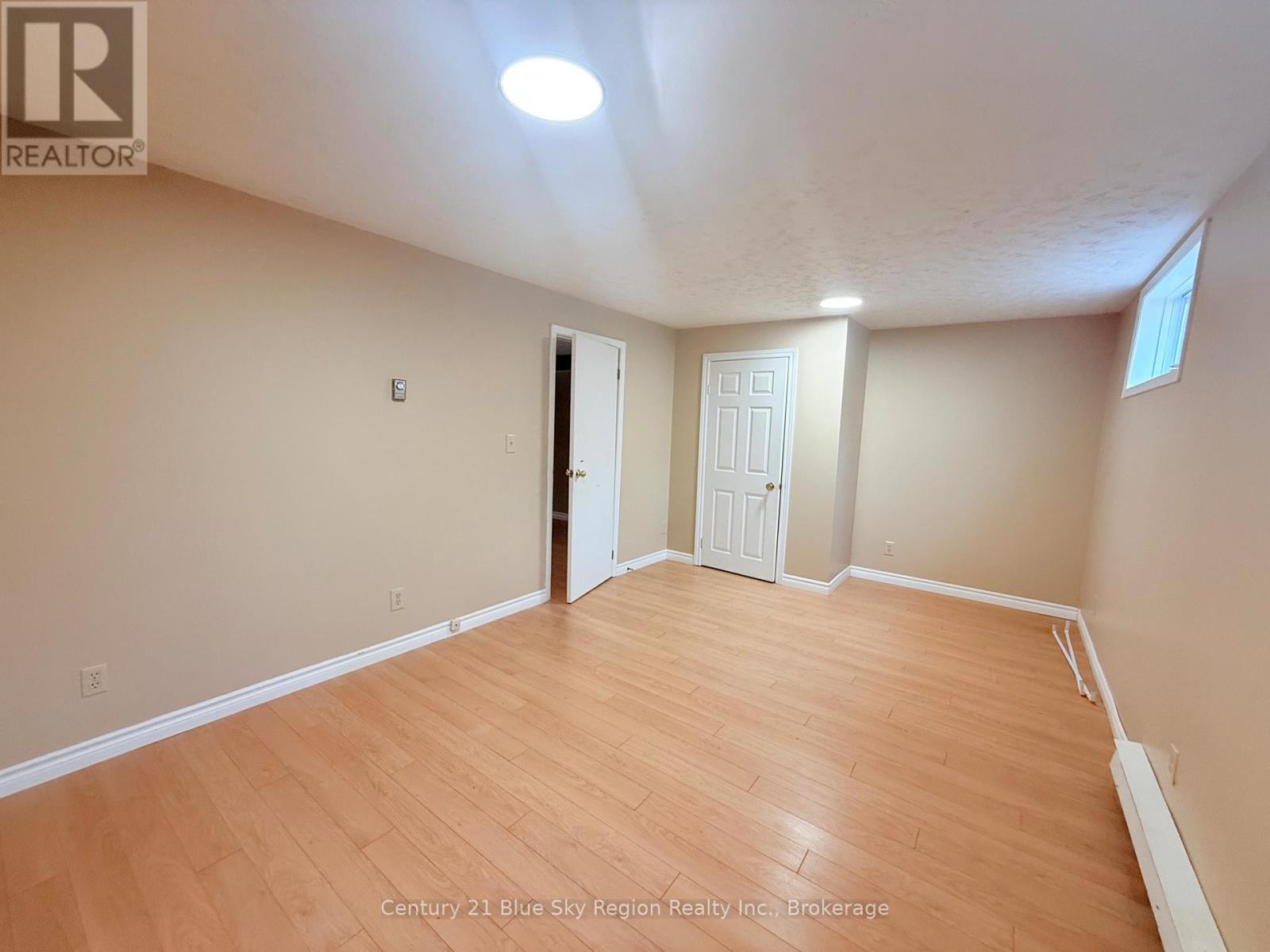 429 Dudley Avenue, North Bay, Ontario P1B 7A6 - Photo 26 - X12529592