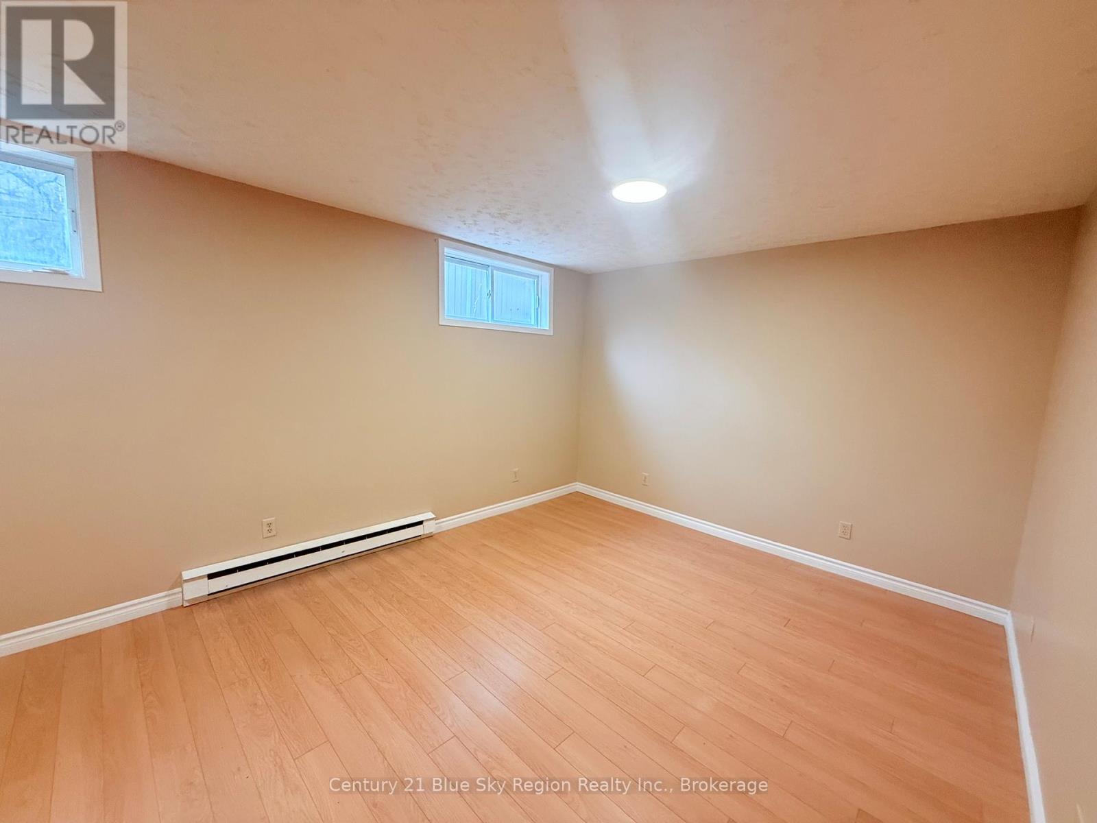 429 Dudley Avenue, North Bay, Ontario P1B 7A6 - Photo 27 - X12529592