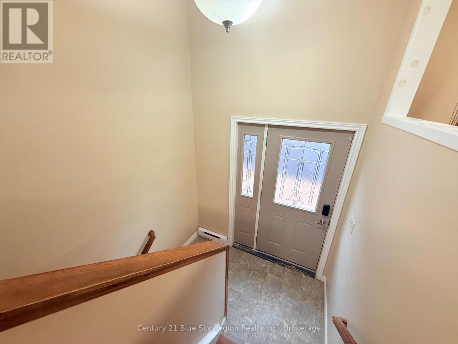 429 Dudley Avenue, North Bay, Ontario P1B 7A6 - Photo 6 - X12529592