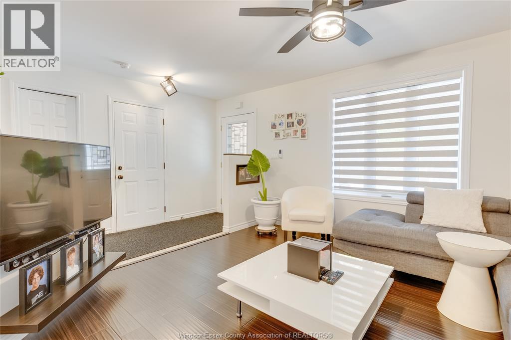 2446 Gatwick Avenue, Windsor, Ontario N8P 1Y7 - Photo 11 - 25028478
