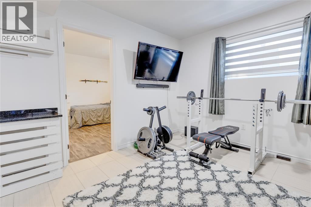 2446 Gatwick Avenue, Windsor, Ontario N8P 1Y7 - Photo 37 - 25028478
