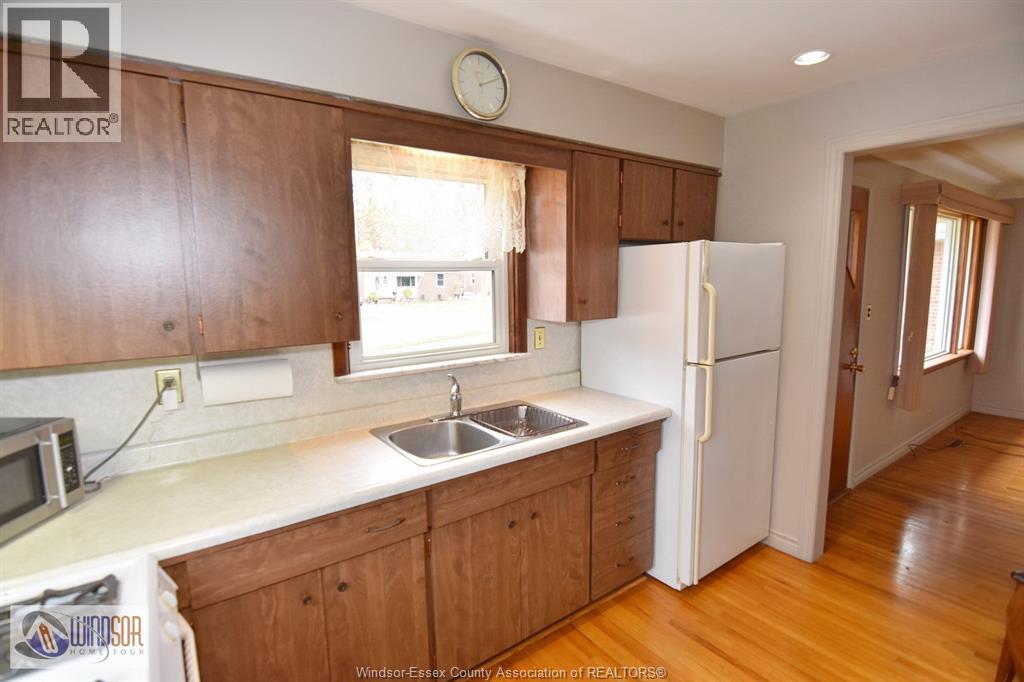 770 Grand Marais West, Windsor, Ontario  N9E 1C3 - Photo 16 - 25028476