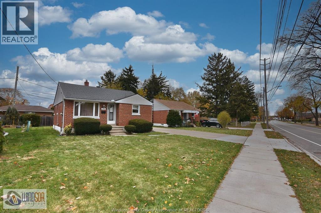 770 Grand Marais West, Windsor, Ontario  N9E 1C3 - Photo 3 - 25028476
