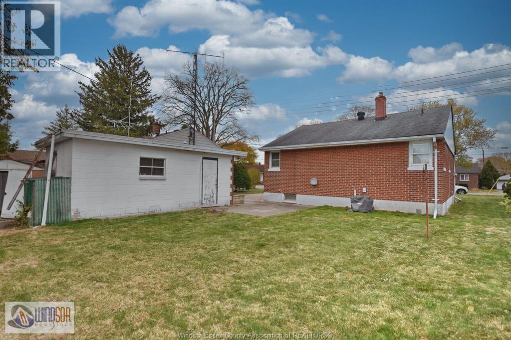 770 Grand Marais West, Windsor, Ontario  N9E 1C3 - Photo 38 - 25028476