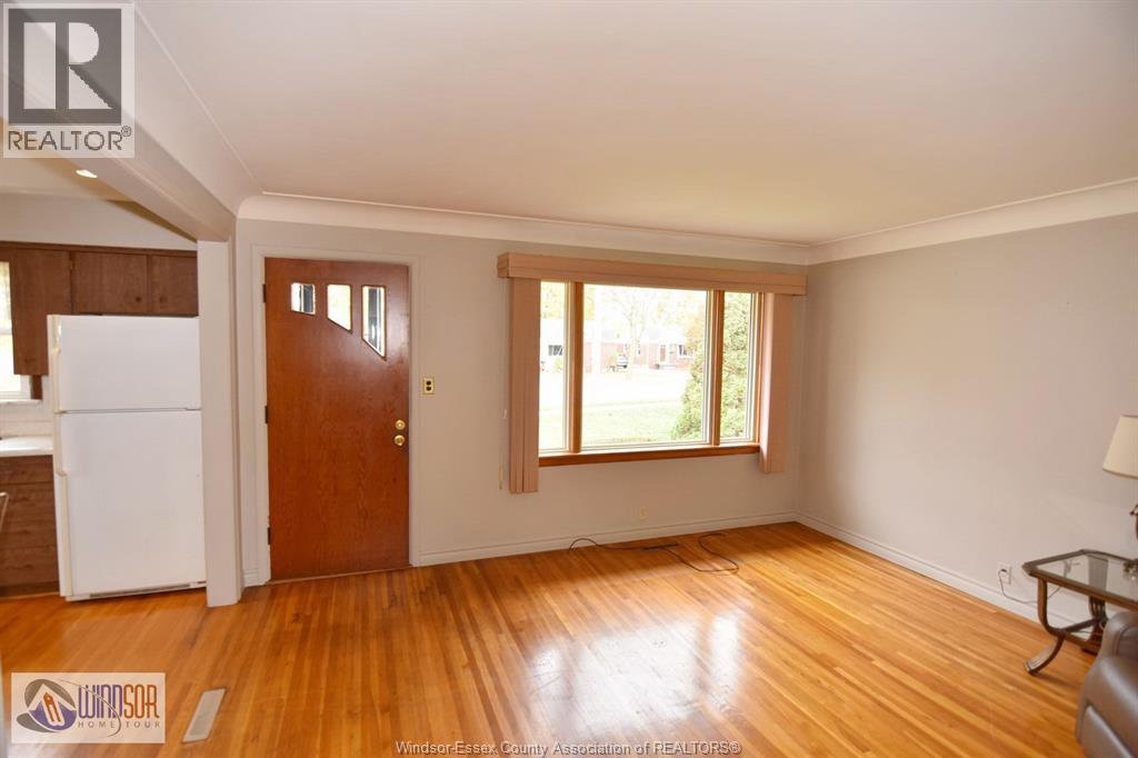 770 Grand Marais West, Windsor, Ontario  N9E 1C3 - Photo 7 - 25028476