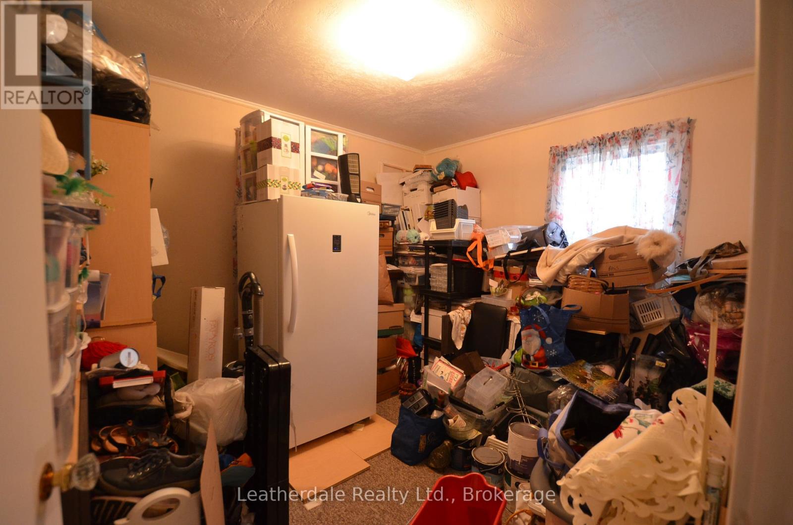 385 Mary Street, Orillia, Ontario  L3V 3G4 - Photo 10 - S12529494