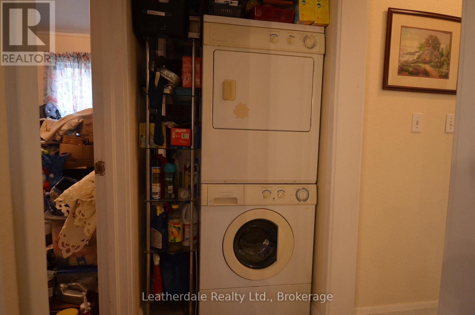 385 Mary Street, Orillia, Ontario  L3V 3G4 - Photo 11 - S12529494