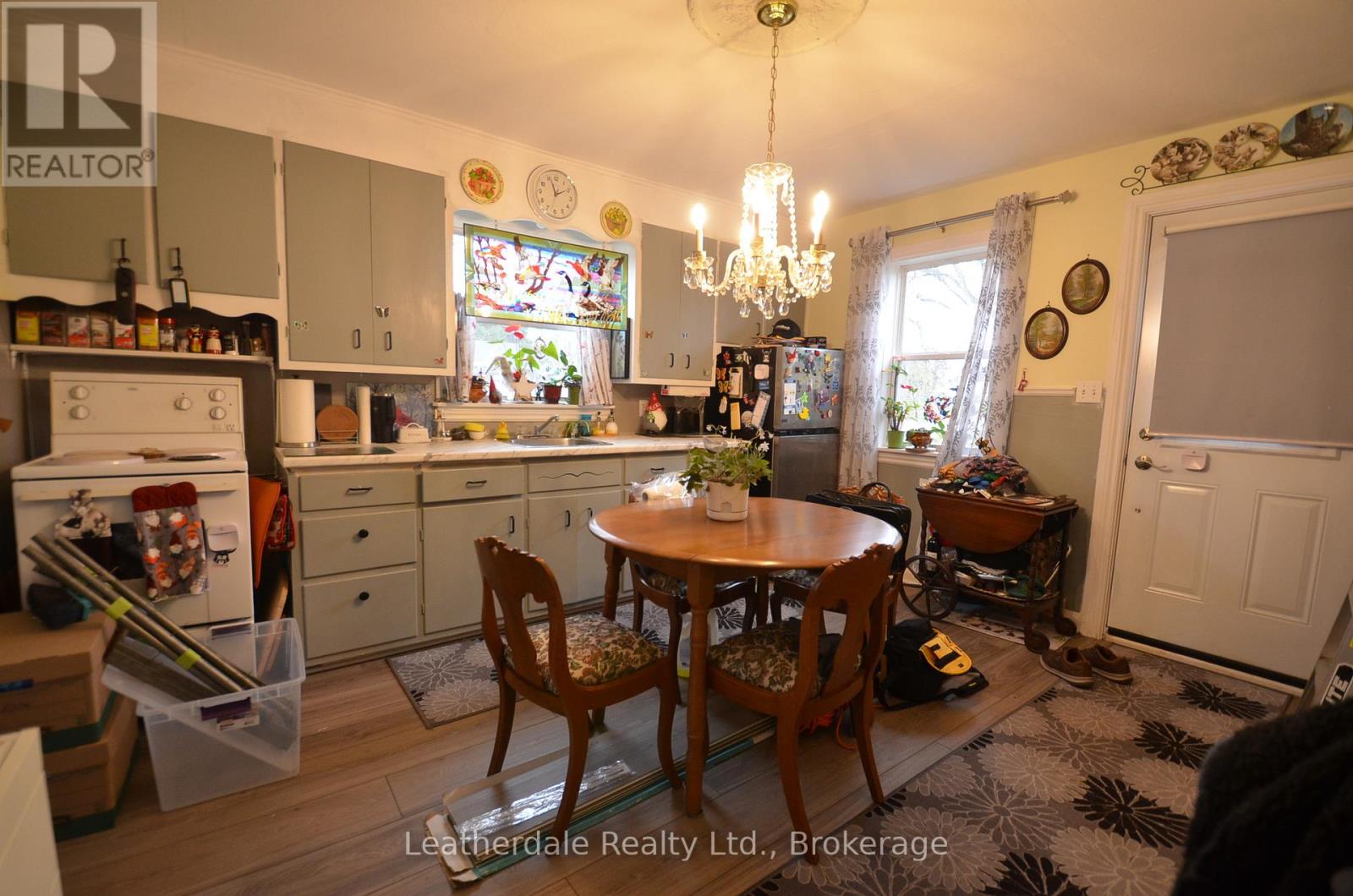 385 Mary Street, Orillia, Ontario  L3V 3G4 - Photo 7 - S12529494