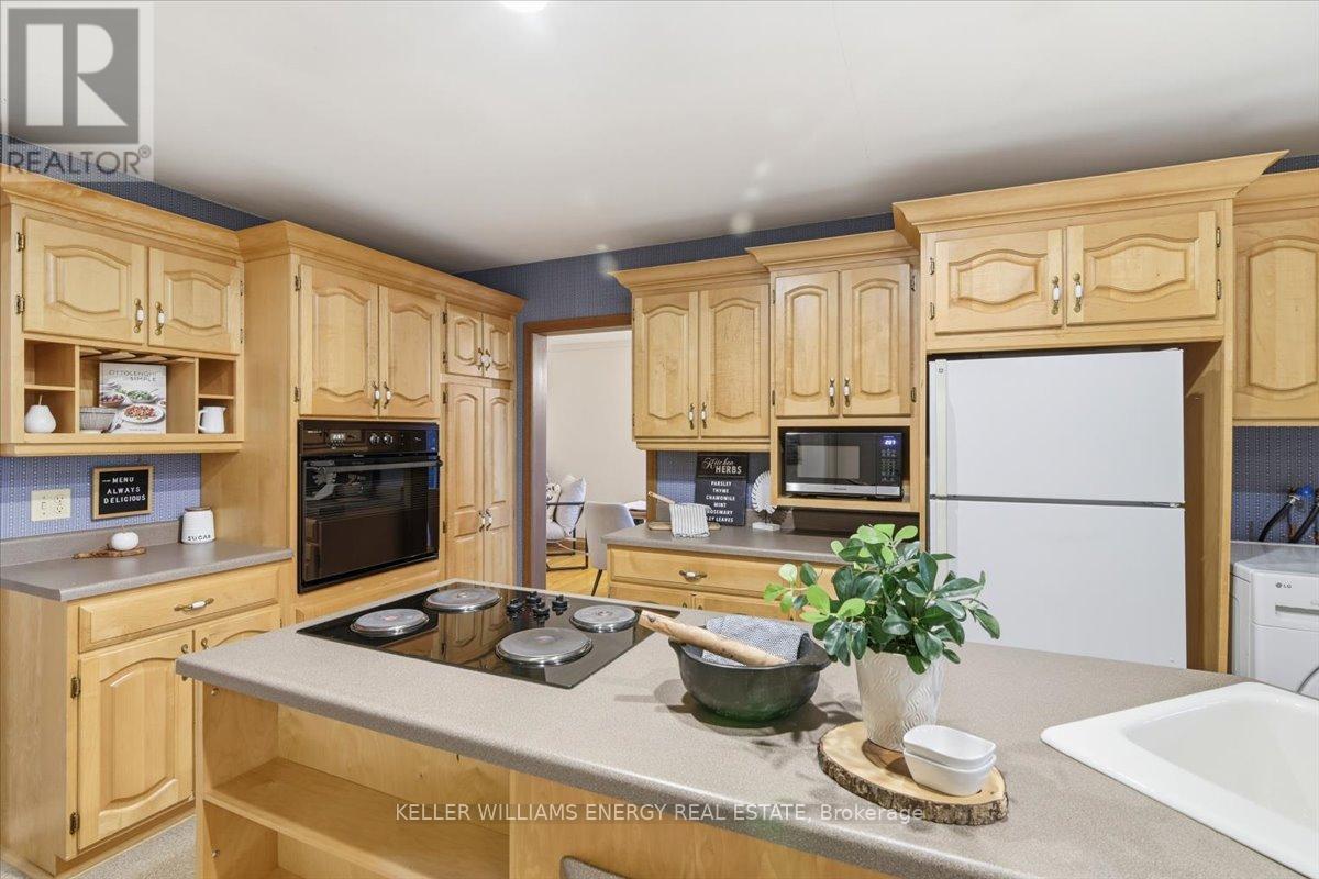 767 Jasmine Crescent, Oshawa, Ontario  L1G 3C5 - Photo 14 - E12529530