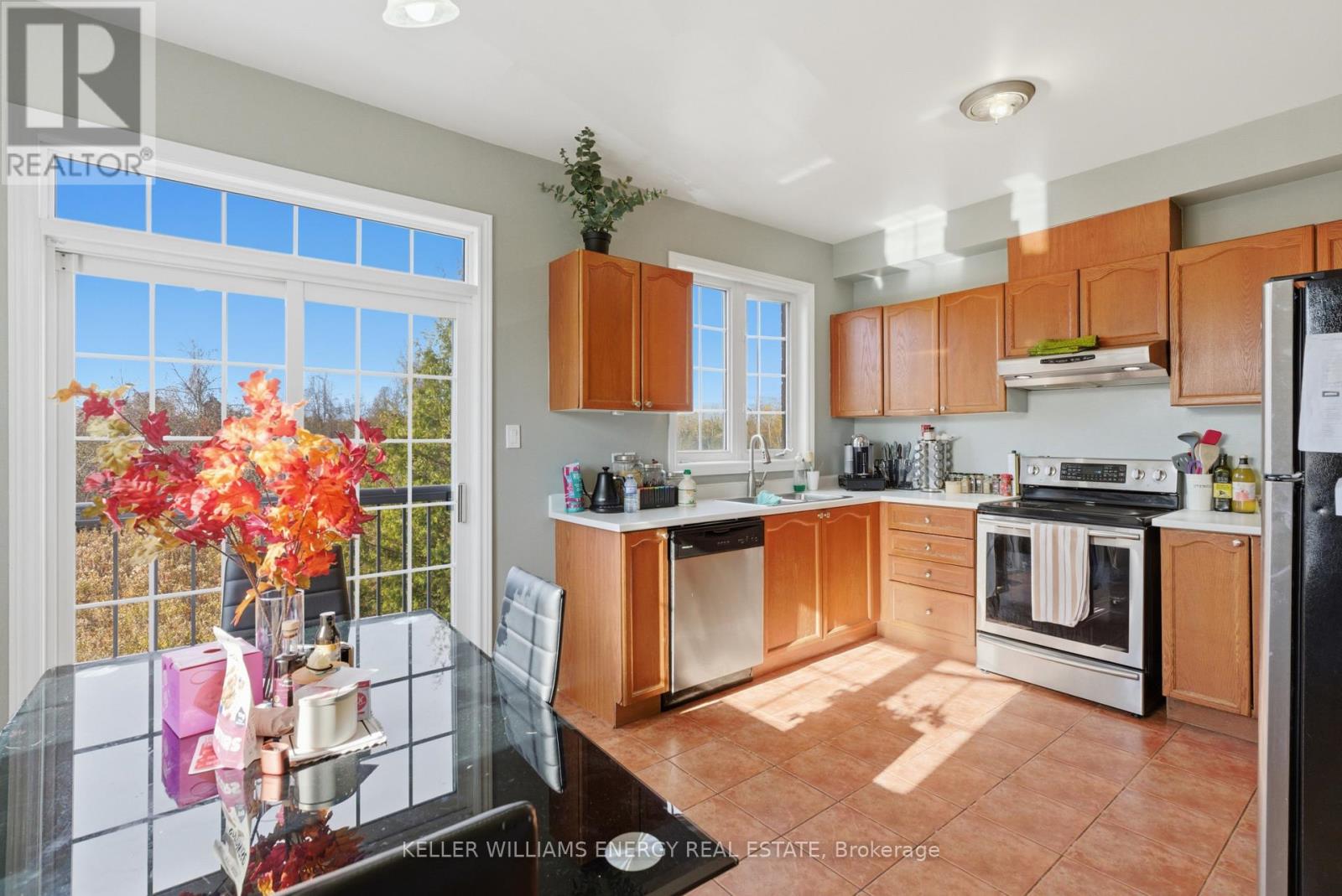 18 Boone Lane, Ajax, Ontario L1S 7S3 - Photo 15 - E12529572