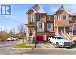 18 BOONE LANE, Ajax, Ontario
