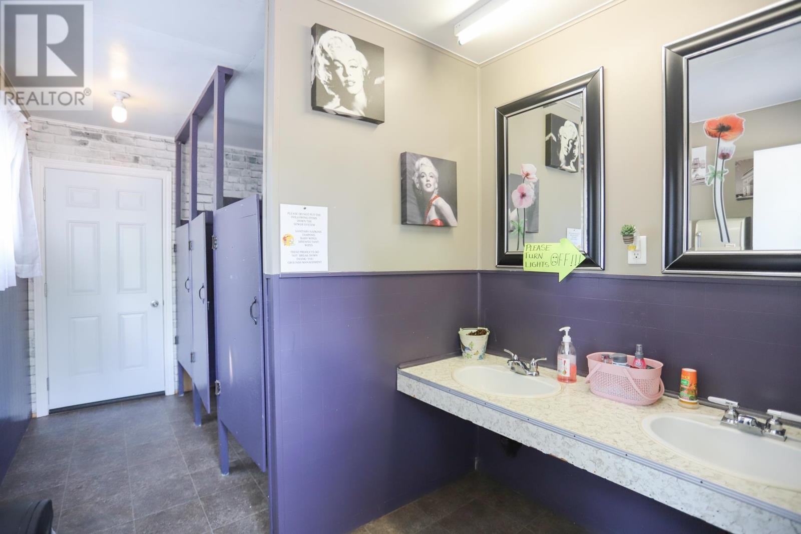 3020 Bowker St, Village Of Hilton Beach, Ontario  P0R 1G0 - Photo 34 - SM252860