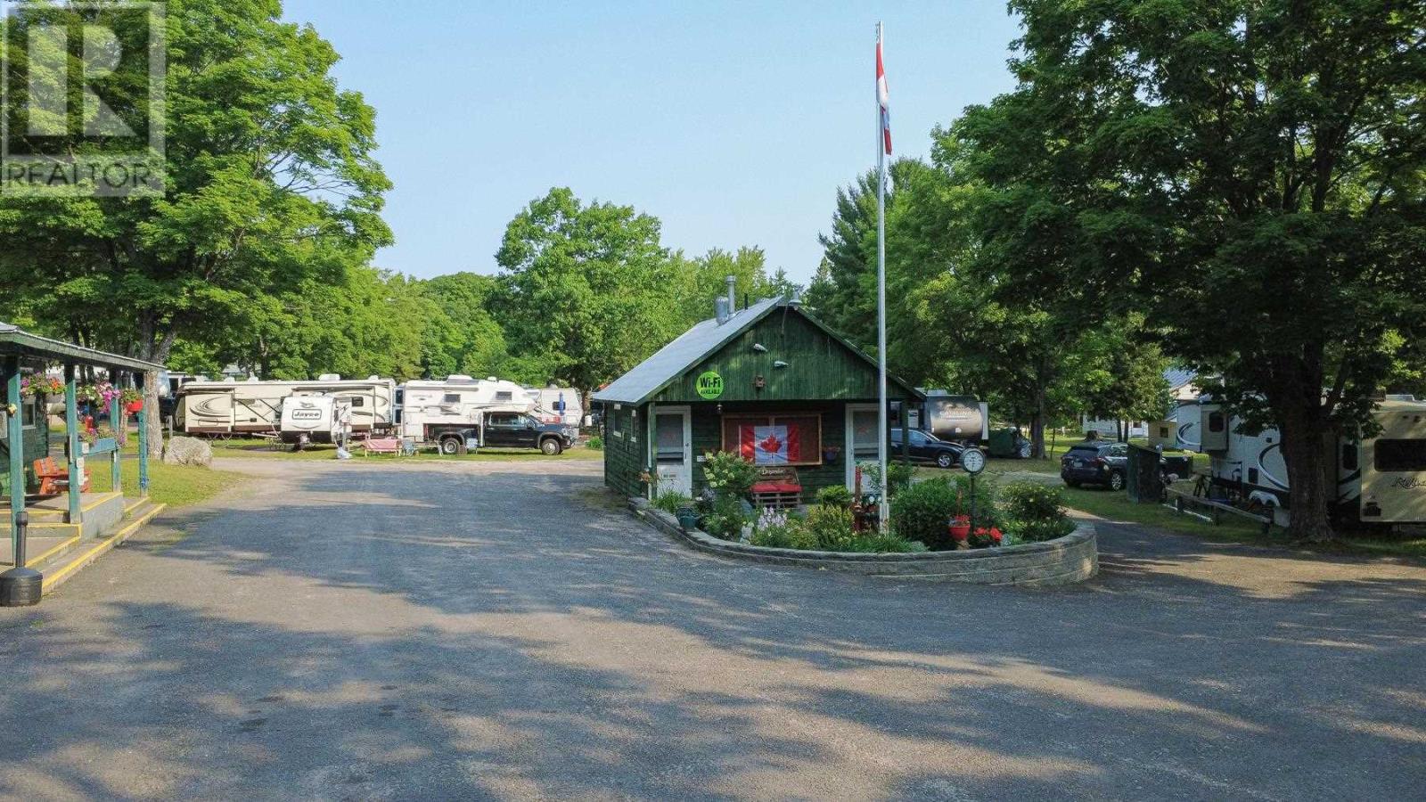 3020 Bowker St, Village Of Hilton Beach, Ontario  P0R 1G0 - Photo 21 - SM252860