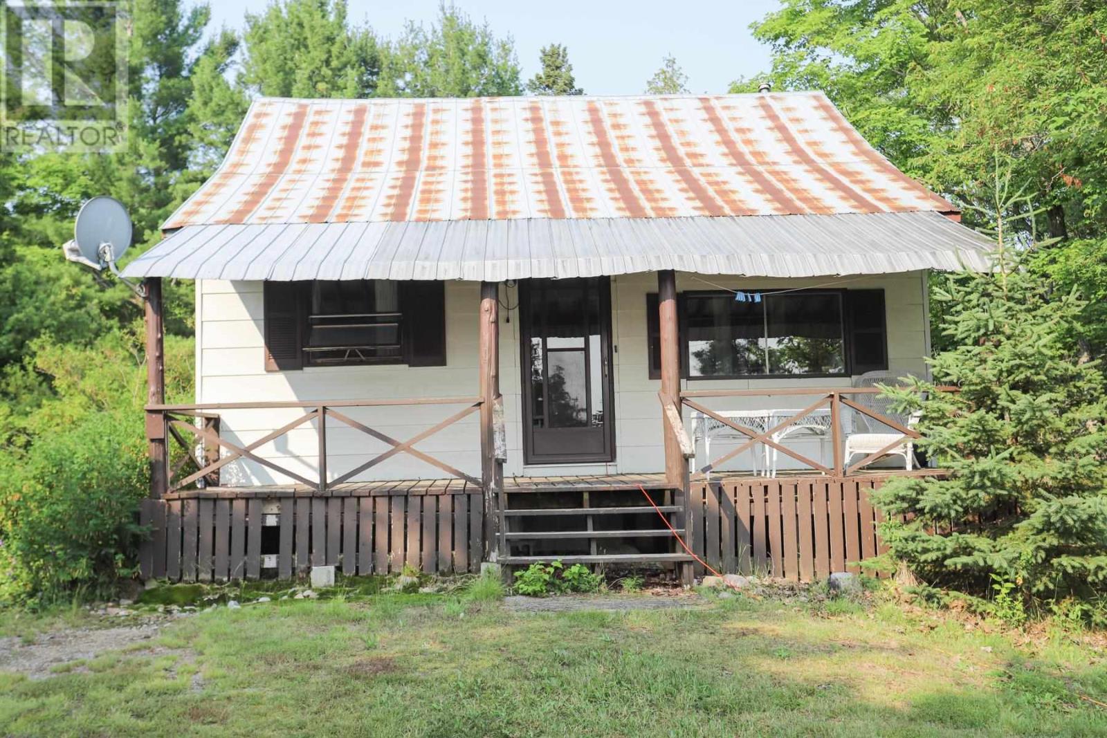 3020 Bowker St, Village Of Hilton Beach, Ontario  P0R 1G0 - Photo 38 - SM252860