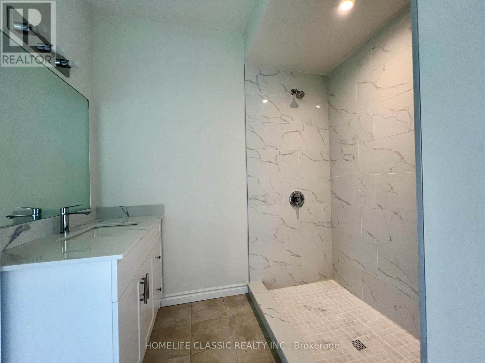 282 Elgin Mills Road W, Richmond Hill, Ontario  L4C 4M2 - Photo 17 - N12529456