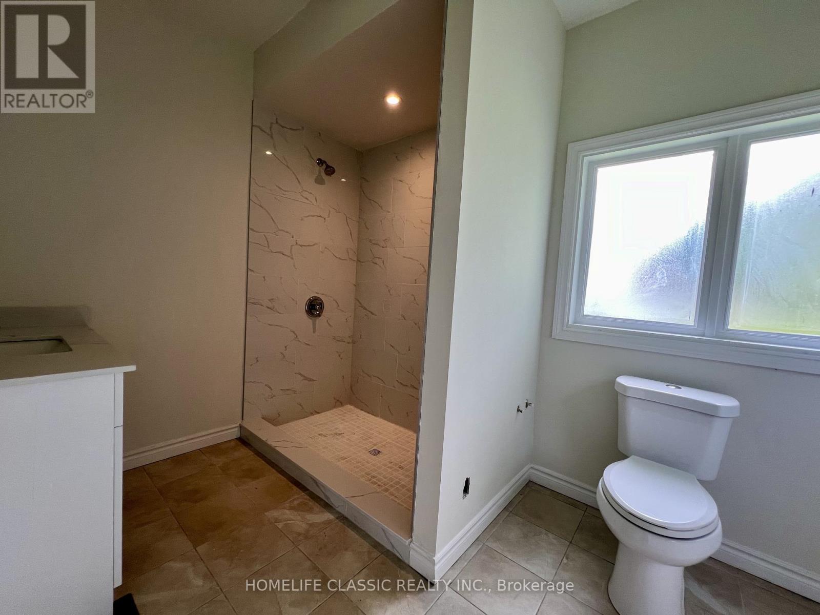 282 Elgin Mills Road W, Richmond Hill, Ontario  L4C 4M2 - Photo 18 - N12529456