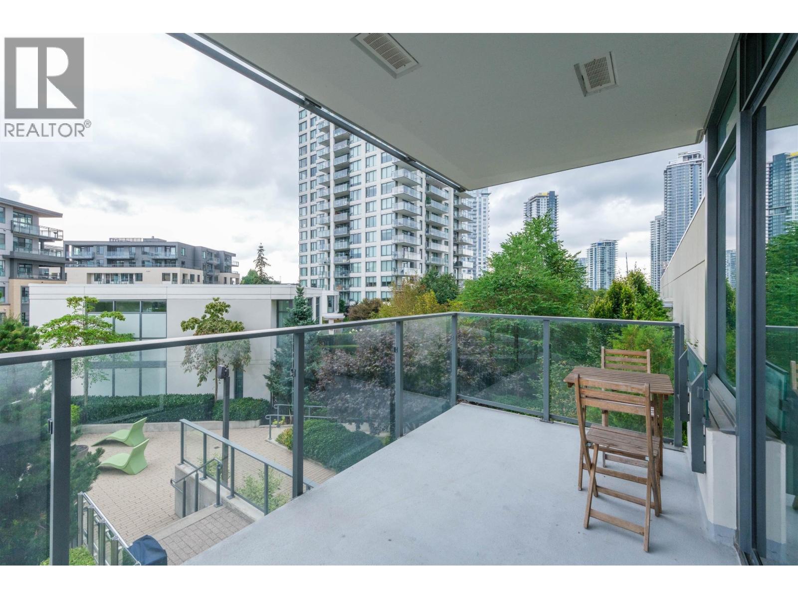 306 602 Como Lake Avenue, Coquitlam, British Columbia  V3J 0G2 - Photo 12 - R3059137