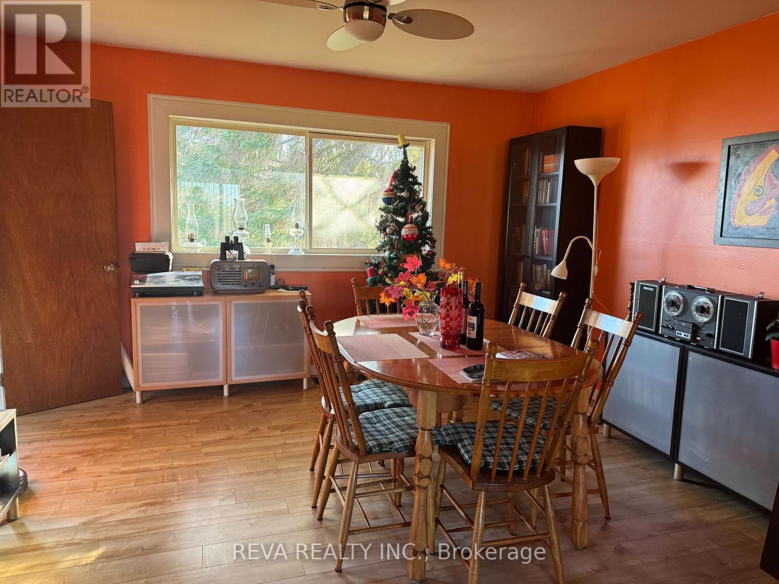 139 Bridge Street W, Bancroft, Ontario  K0L 1C0 - Photo 3 - X12529556