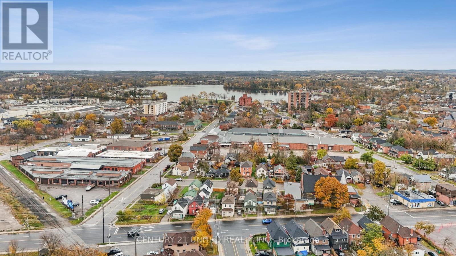 26 Park Street N, Peterborough, Ontario  K9J 3V4 - Photo 2 - X12529562