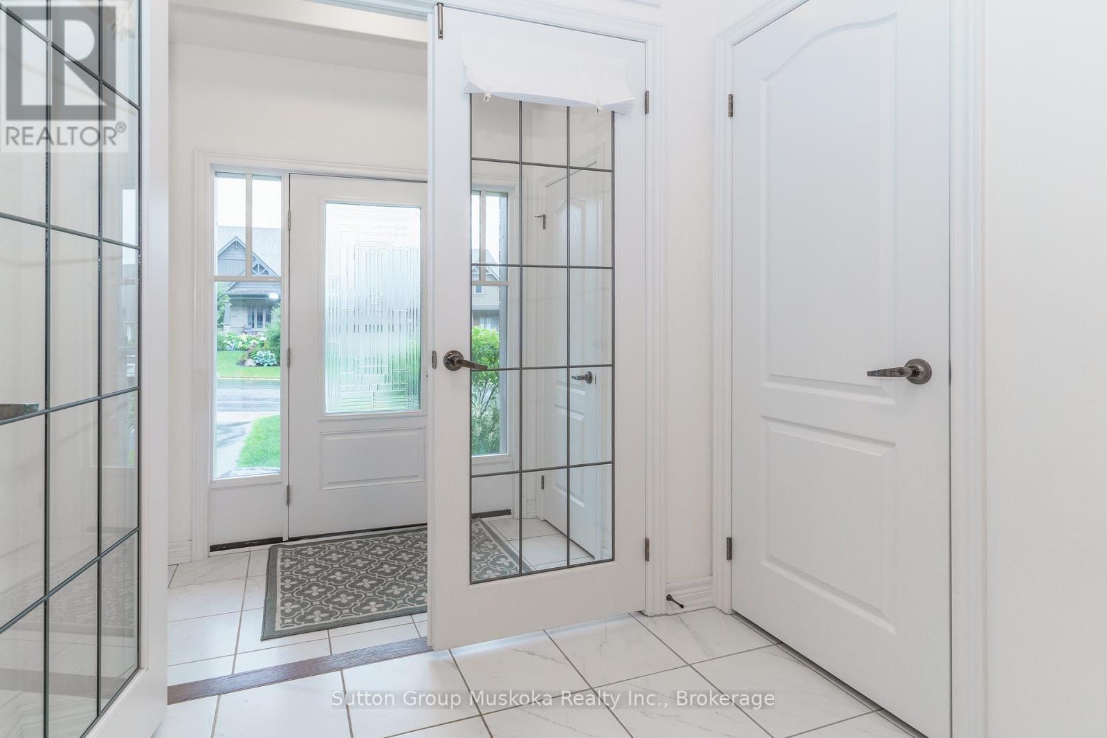 14 Braeside Crescent, Huntsville, Ontario P1H 0C6 - Photo 4 - X12529484