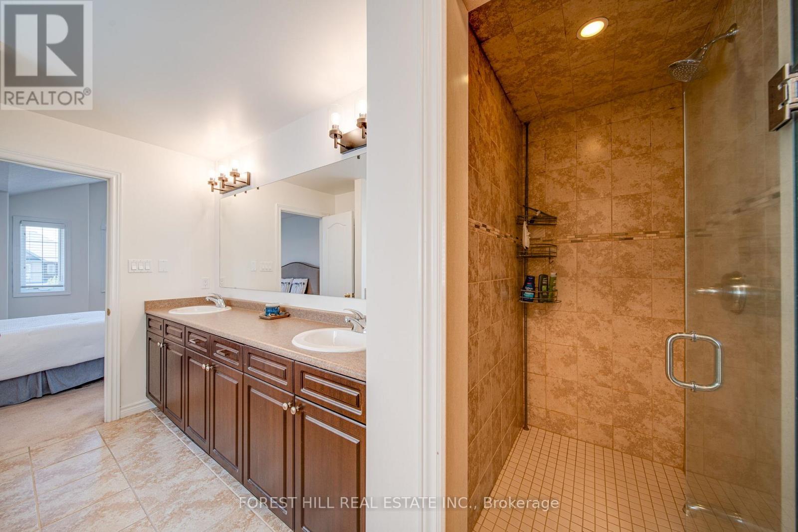 54 Chamberlain Crescent, Collingwood, Ontario  L9Y 0C9 - Photo 34 - S12529420