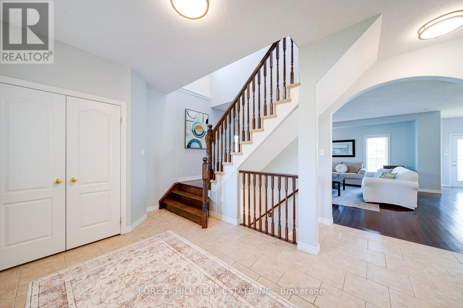 54 Chamberlain Crescent, Collingwood, Ontario  L9Y 0C9 - Photo 4 - S12529420