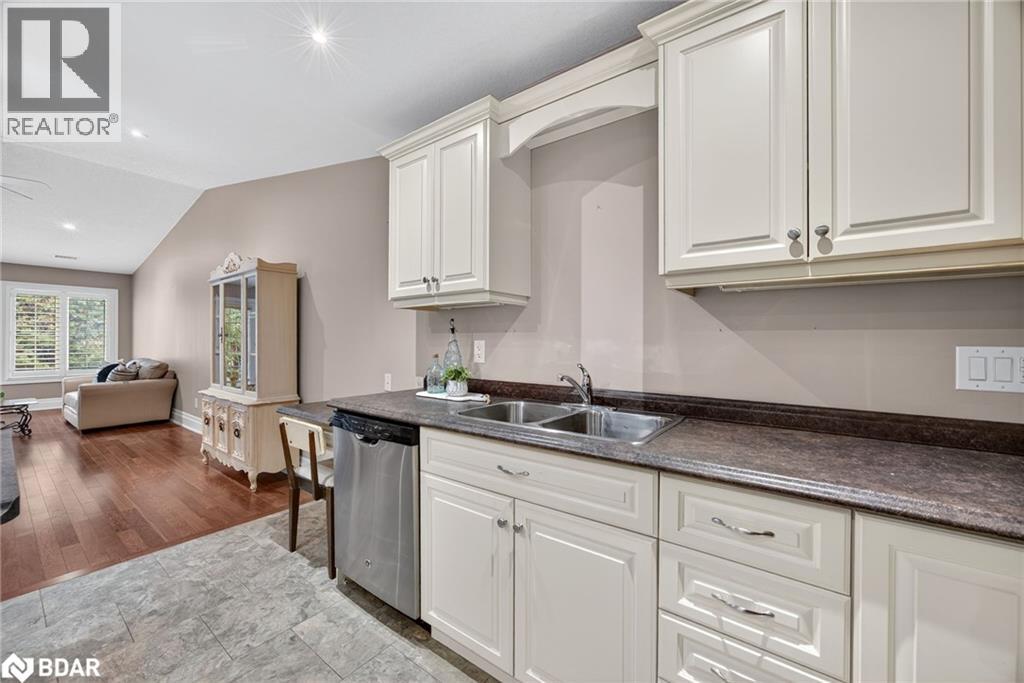 53 Clover Crescent, Wasaga Beach, Ontario  L9Z 0G4 - Photo 7 - 40785127