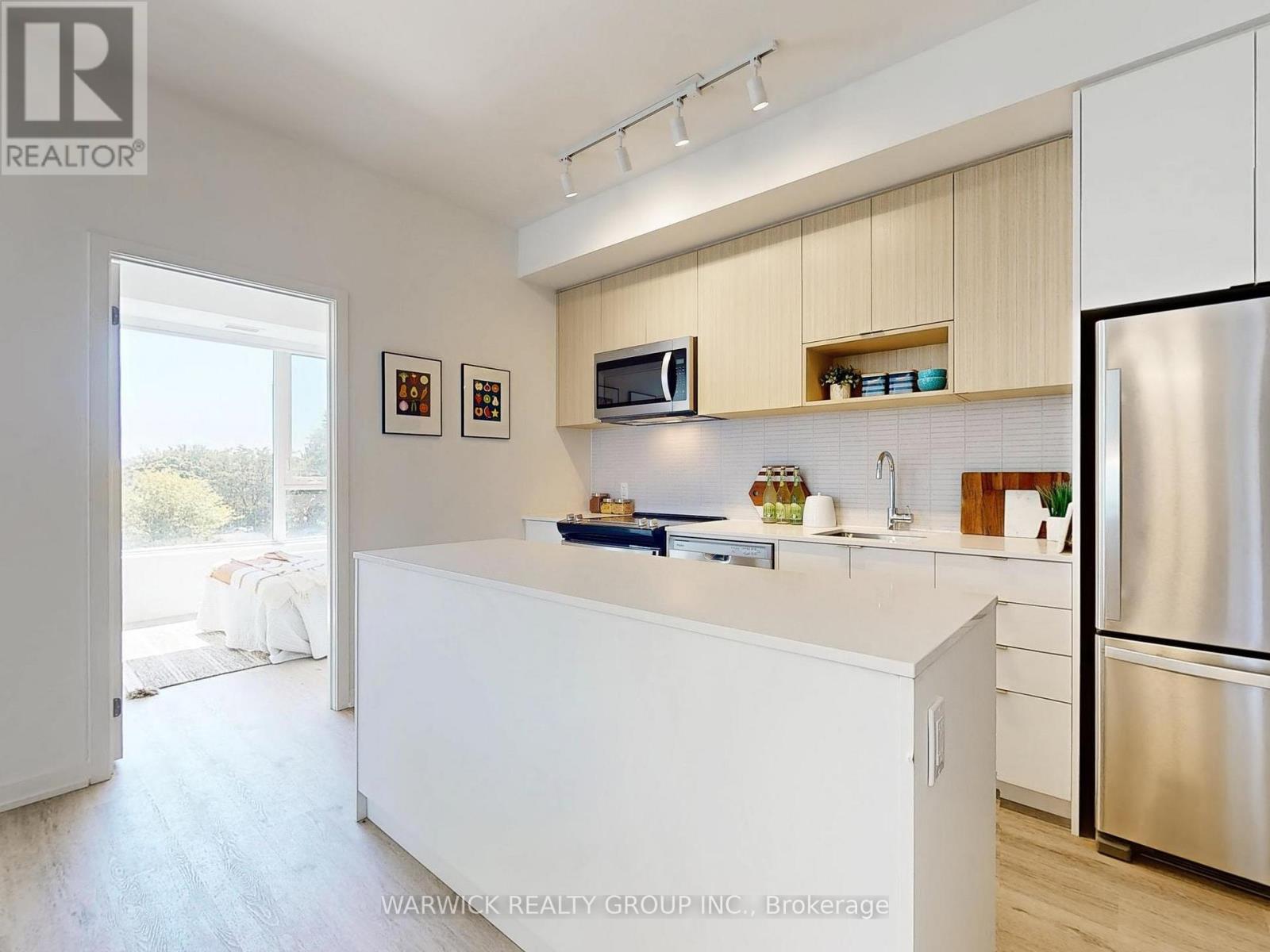 525 - 4365 Bloor Street W, Toronto, Ontario  M9C 1R3 - Photo 14 - W12529388