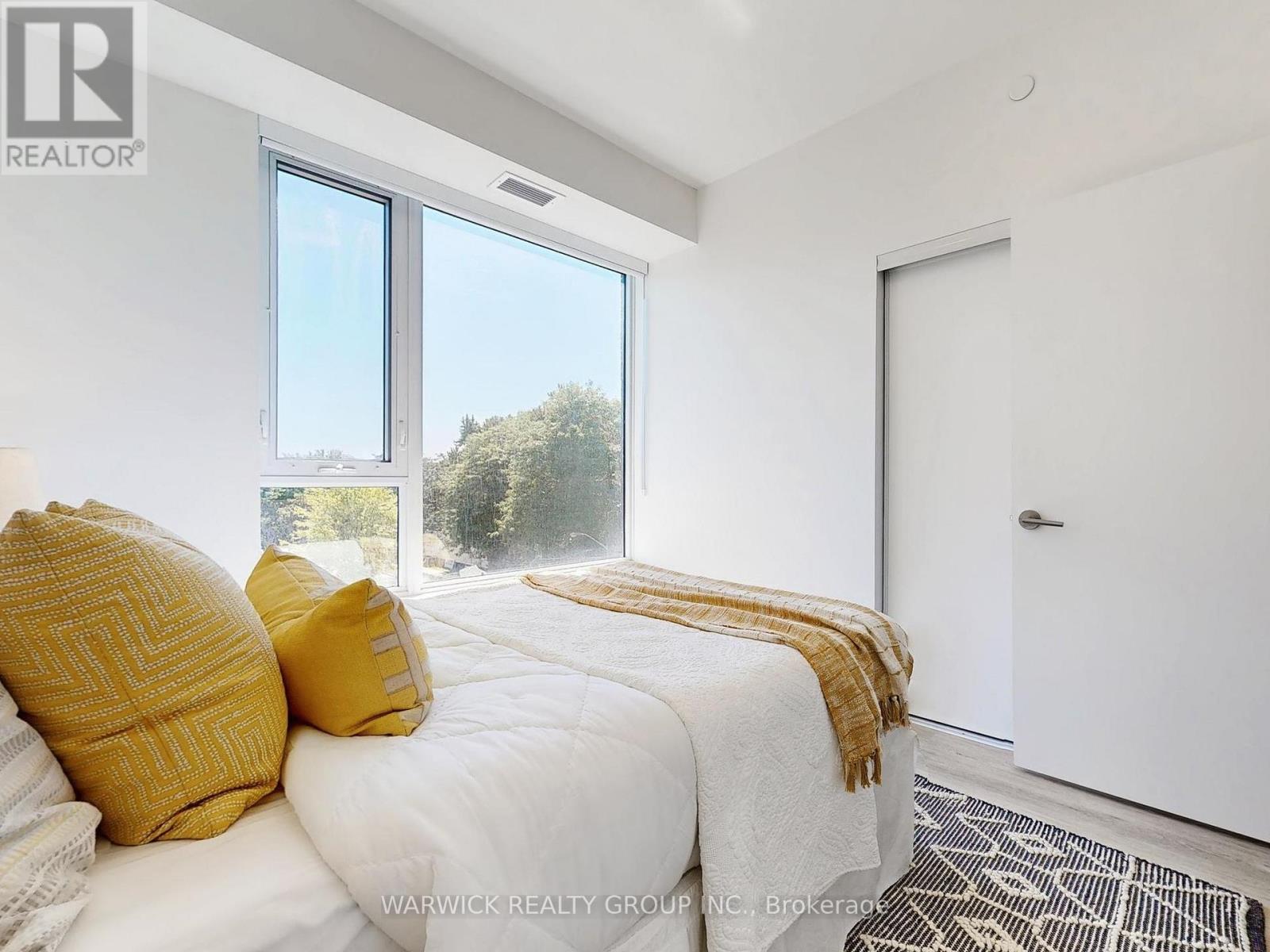 525 - 4365 Bloor Street W, Toronto, Ontario  M9C 1R3 - Photo 29 - W12529388