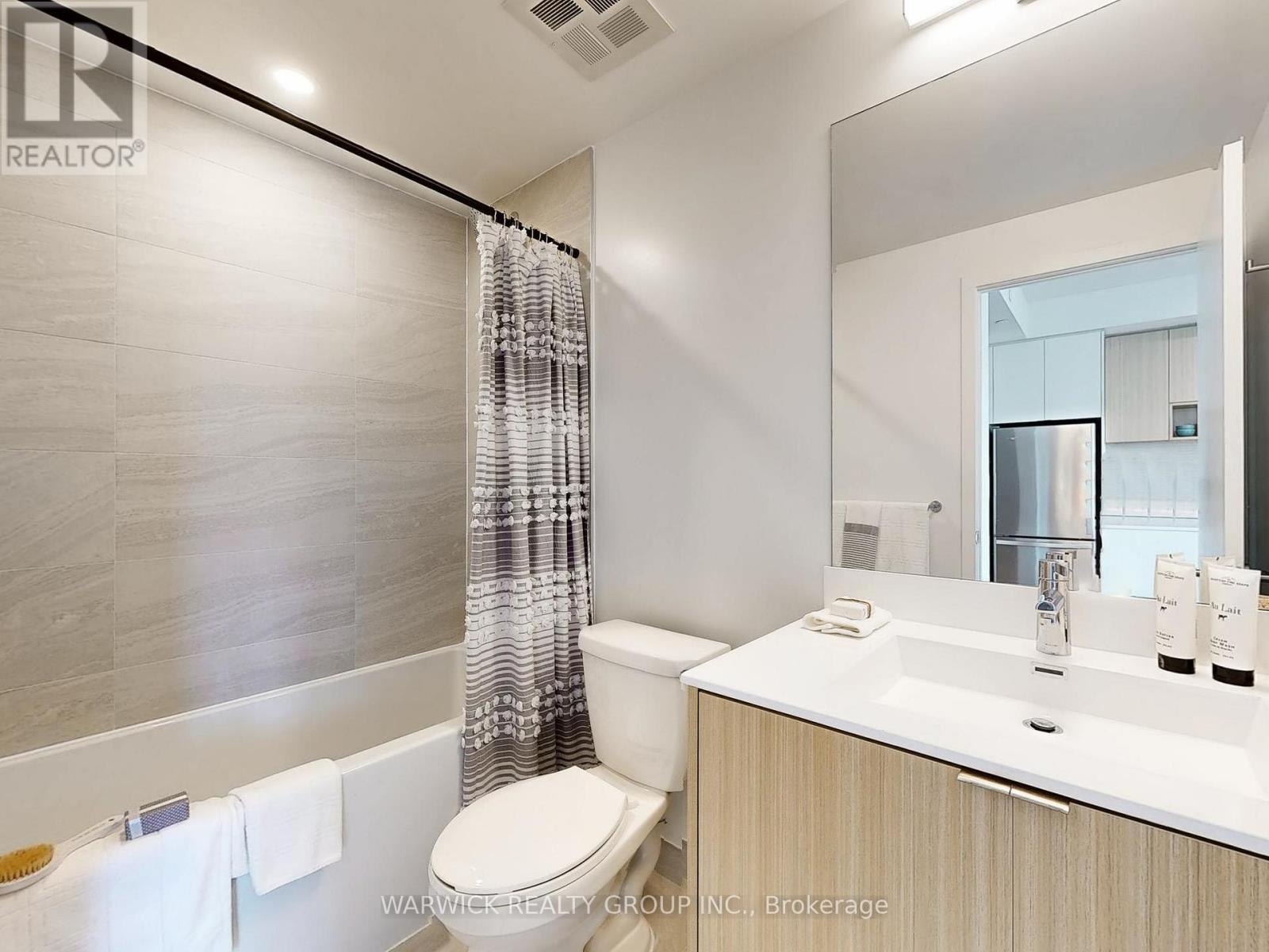 525 - 4365 Bloor Street W, Toronto, Ontario  M9C 1R3 - Photo 33 - W12529388