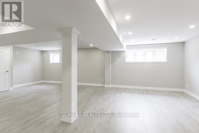 30 Learmont Avenue, Caledon, Ontario  L7C 3N3 - Photo 32 - W12529410