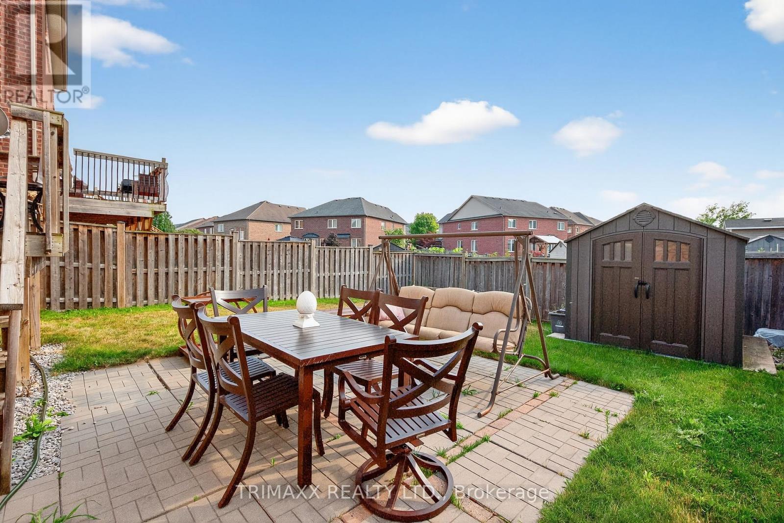 30 Learmont Avenue, Caledon, Ontario  L7C 3N3 - Photo 40 - W12529410