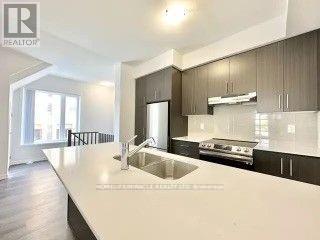 2 - 260 Twelfth Street, Toronto, Ontario  M8V 0J6 - Photo 4 - W12529460