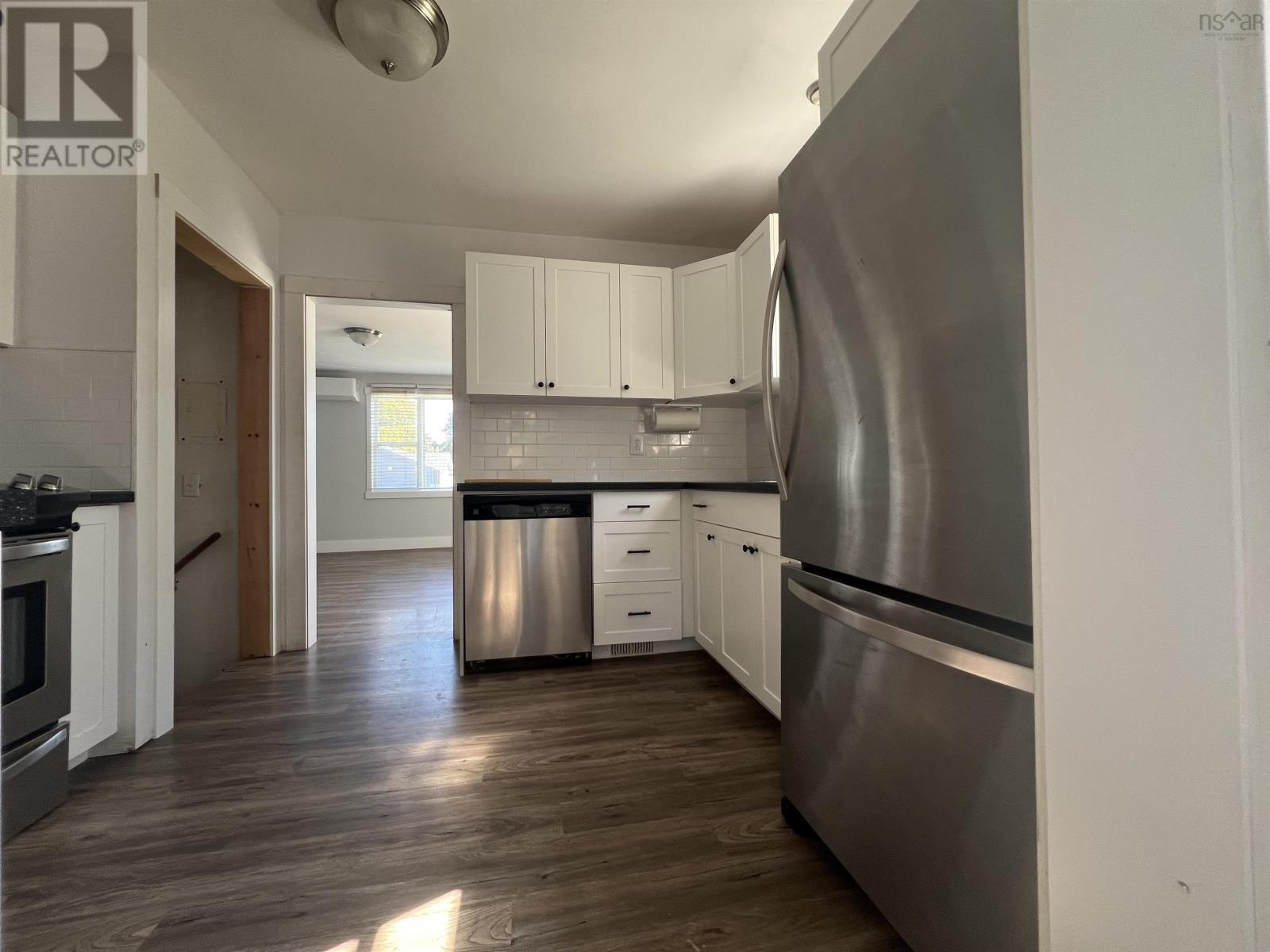 Property at 30 Nova Drive image 4