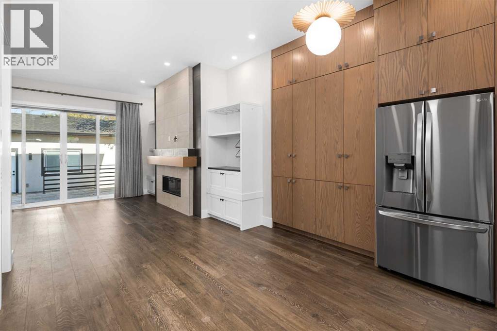 2126a 52 Avenue Sw, Calgary, Alberta  T3E 1K3 - Photo 12 - A2233001