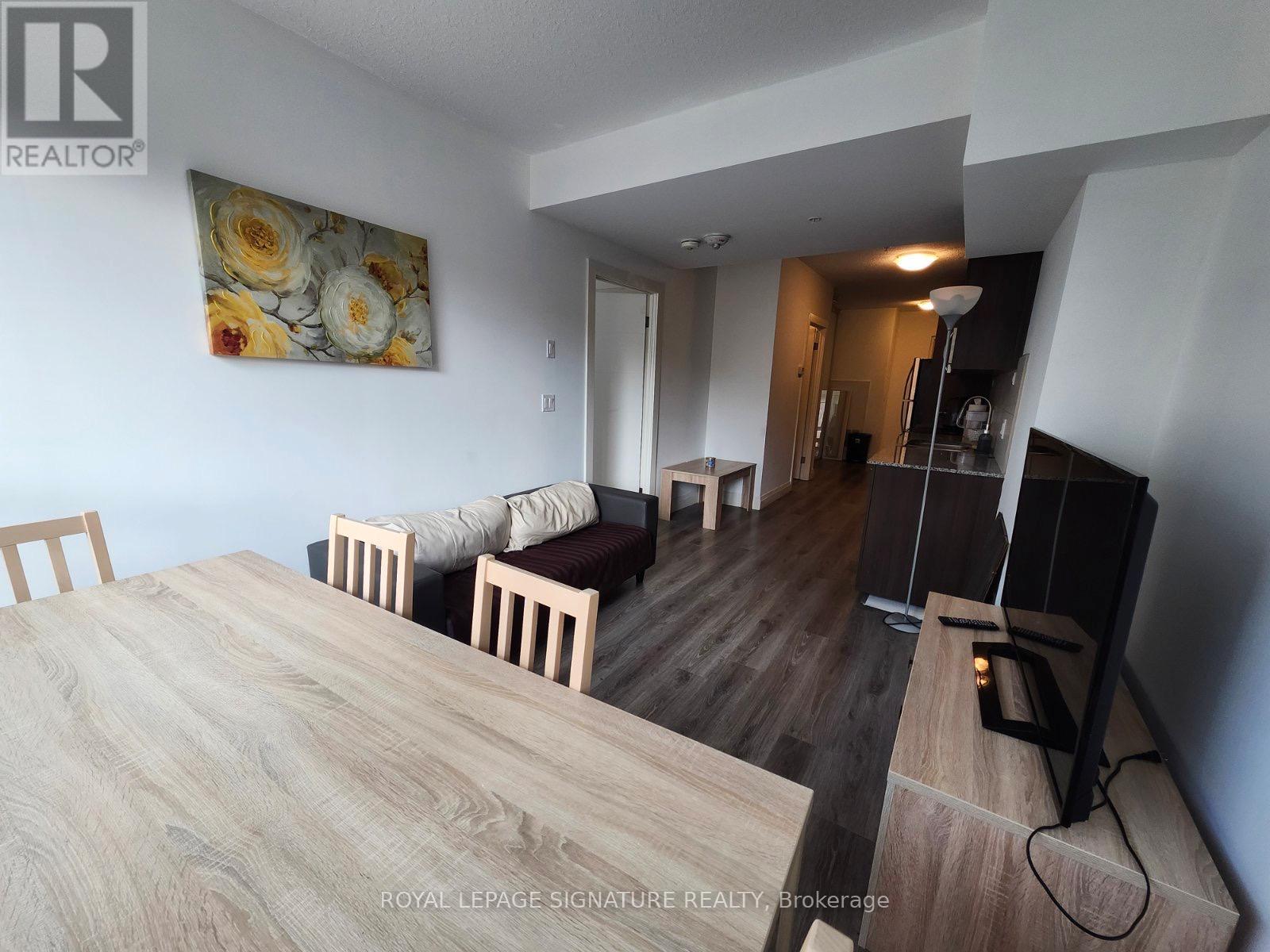 217 - 318 Spruce Street W, Waterloo, Ontario  N2L 3M7 - Photo 4 - X12529414